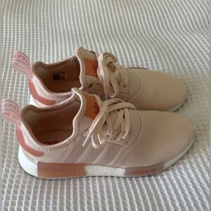 Adidas NMD_R1 pink/peach